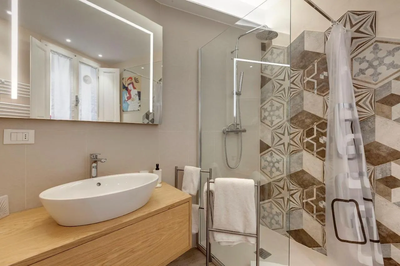 Central Berchet With Terrace And Private Entrance Apartment Florence Italy